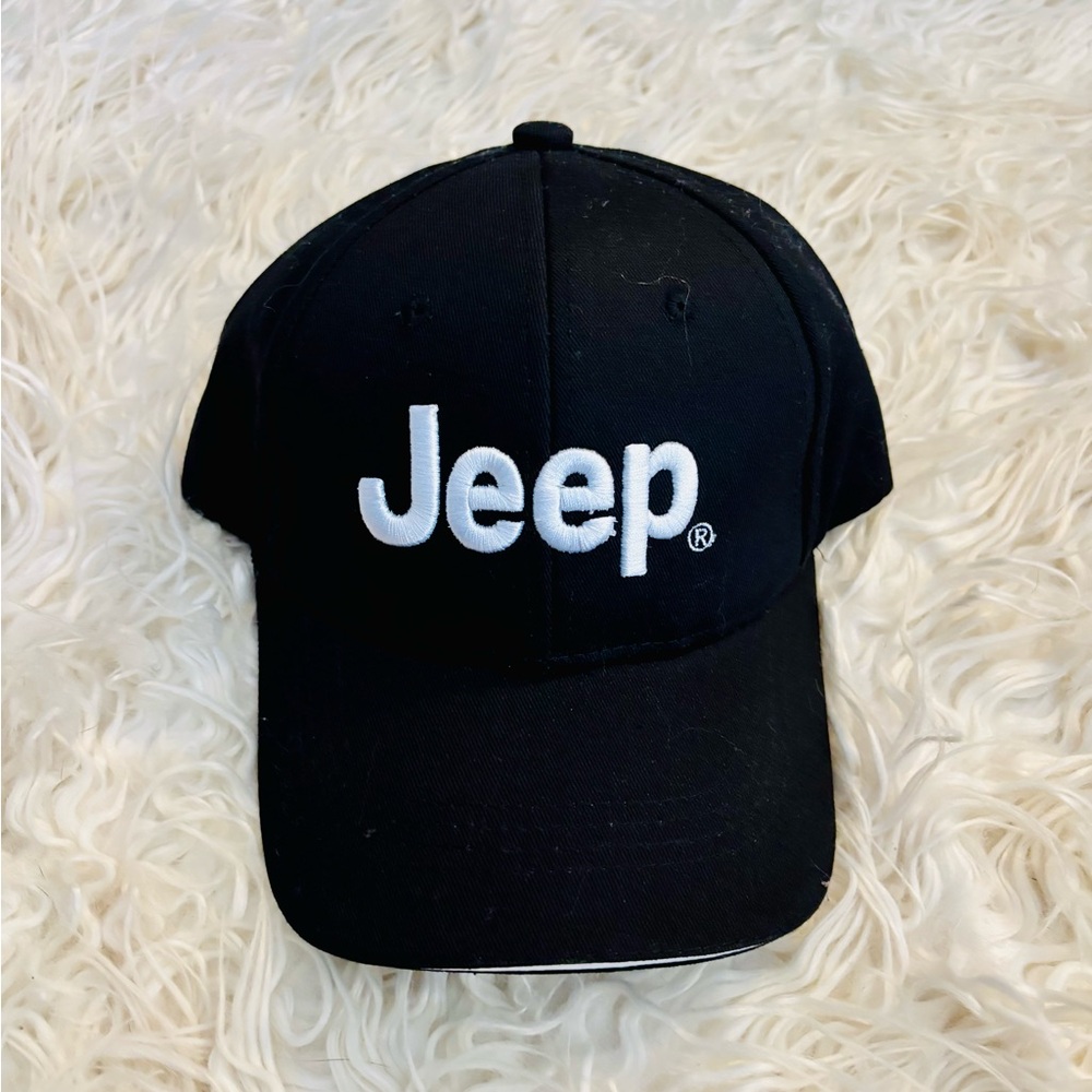 Jeep Black and White Logo Hat